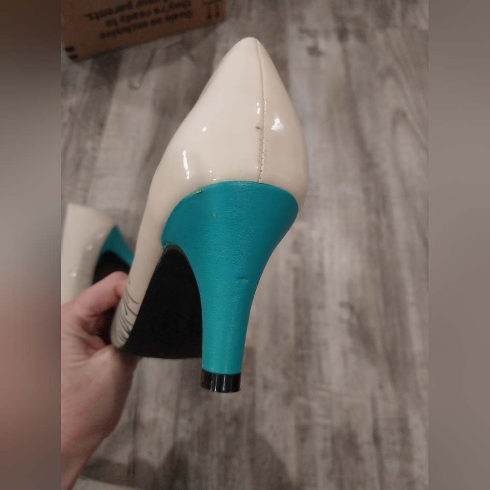 TUK heels - Picture 5 of 5